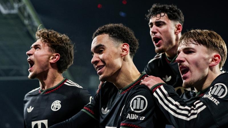 德扑里的“等级压制”：解析职业玩家是如何通过策略降维打击业余玩家。（德州扑克的实力压制：职业玩家如何以策略降维打击业余选手）