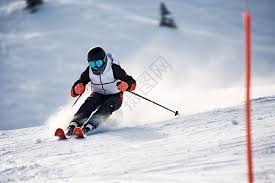 拉塞尔发ins祝贺诺里斯F1阿布扎比站夺冠